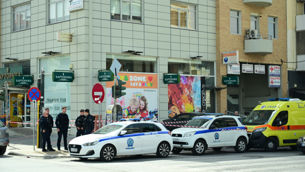 Το σημείο όπου δολοφονήθηκε η 40χρονη μητέρα δύο παιδιών